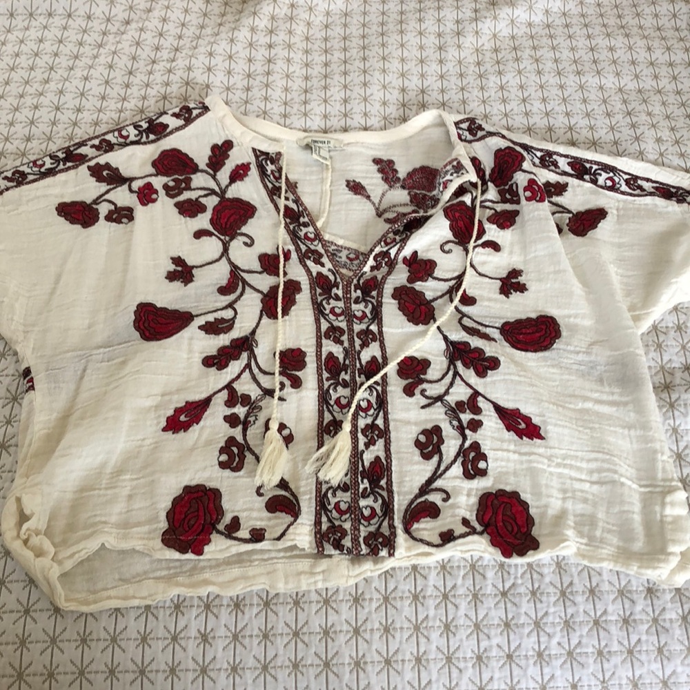 Linen-like shirt with boho rose pattern